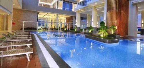 Aston Batam Hotel & Residence: Where Luxury Meets Leisure by the Poolside
