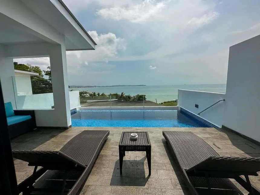 Indulge in Opulence: Unveiling Batam's Most Luxurious Swimming Pools