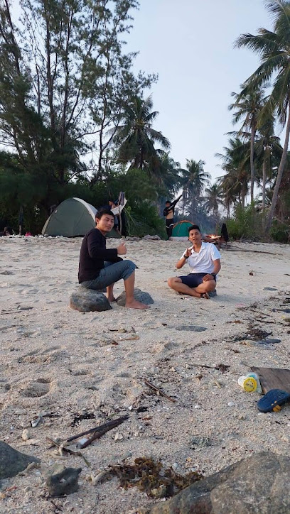 Unveiling Soreh Island's Secrets: A Fishing Rendezvous in Bintan